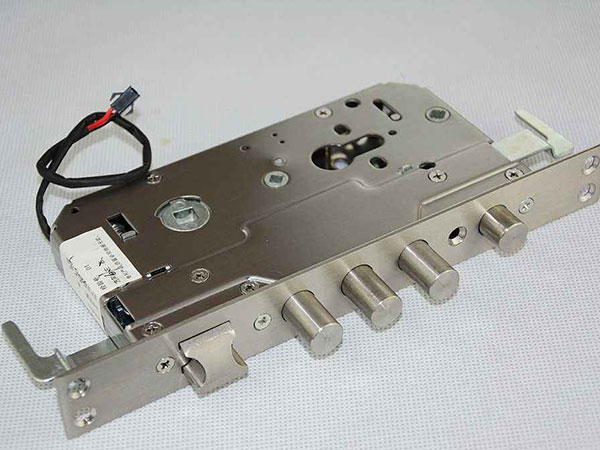 紫金24小时上门开锁公司