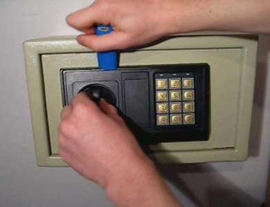 紫金24小时上门开锁公司